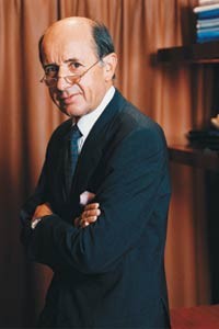 Handing Over the Reins: CEO Jean-Louis Dumas Set Retire Hermes