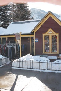 WWDWalkthrough: Cheap Chic Aspen