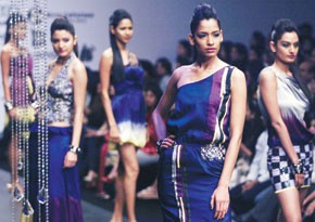 India Fashion Week Sees Surge Overseas Buyers