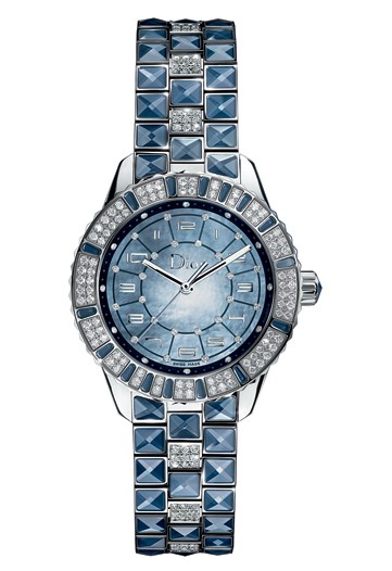Designer Brands Target Luxury Watch Market
