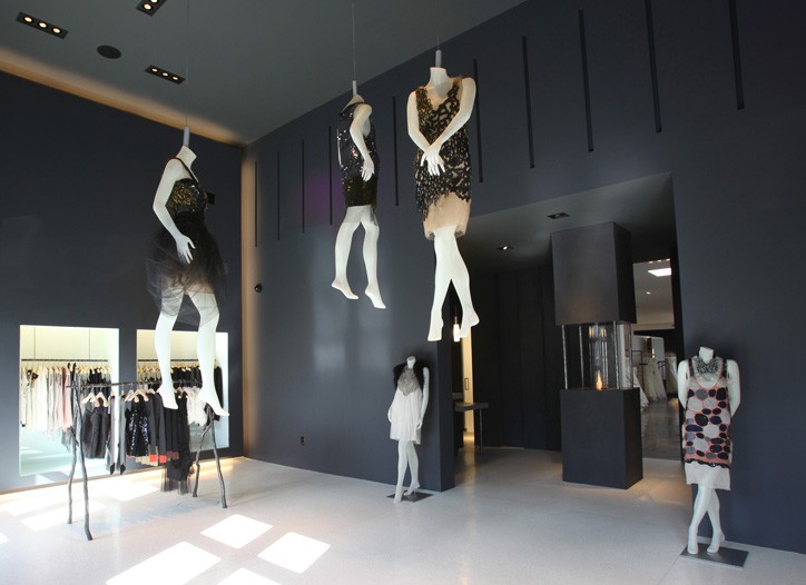 Vera Wang Launches First West Coast Store