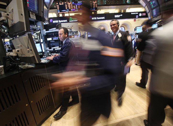 Dow Loses 223 Points on Fed Caution While Retail Stocks Sink