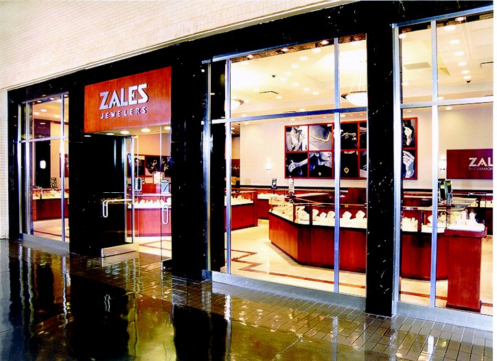 Signet Reports Higher Quarterly Earnings on 4.2% Comps Gain