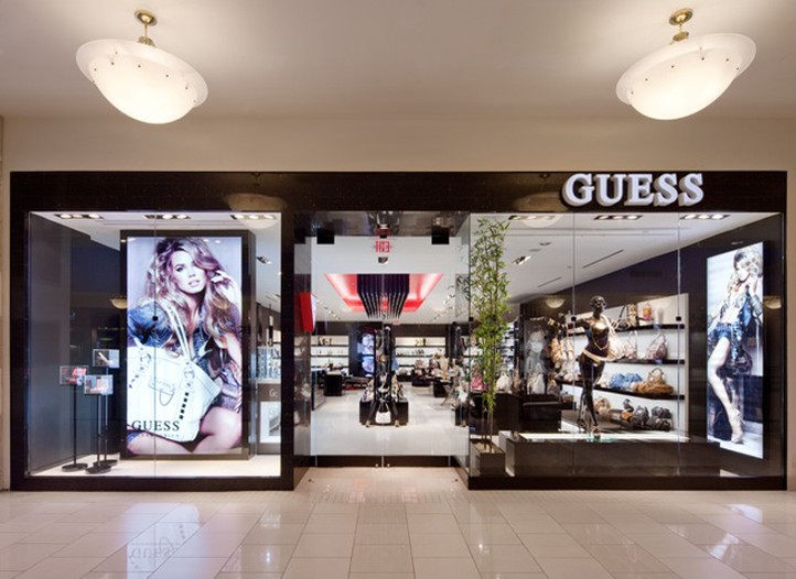 Retailers Seek Edge With New Formats