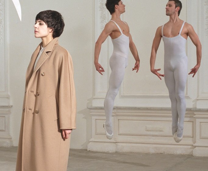 Max Mara Exhibit Bows Moscow