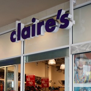 Claire's Stores Given Negative Outlook by Moody's