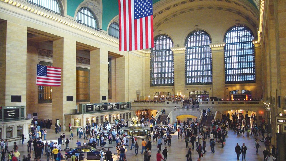 Grand Central Power Outage Halts Retail Traffic