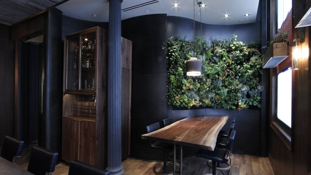 Feast the Eye: Chef Matthew Lightner Forages Against the Machine Atera