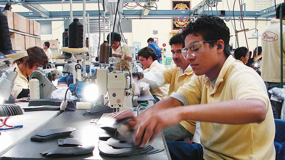 This Fashion Brand is Protecting Workers From 'Modern Slavery' Issues