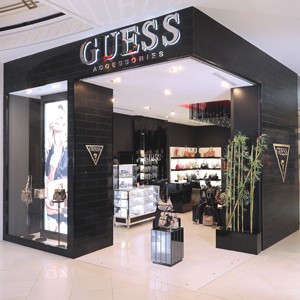 Guess Tops Estimates Despite 40% Earnings Drop
