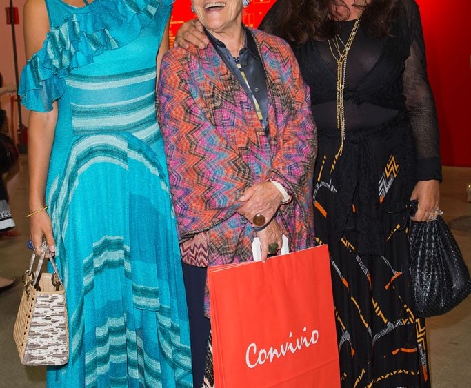 Convivio Attendees Shop Cause