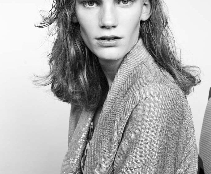 Model Call: Lena Hardt