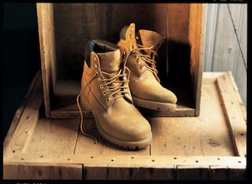 VF's Patrik Frisk Moves Aldo