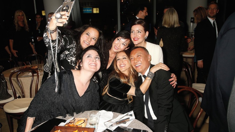 Sasha Charnin, Tina Craig and Amy Havins, Lisa Graystone, Sarah Jessica Parker and Joe Zee FNAA 2014