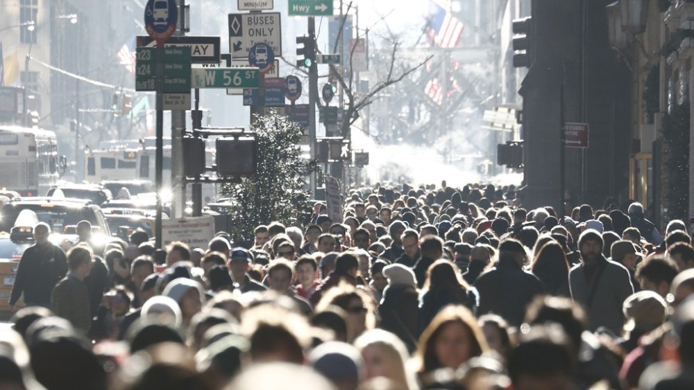 Retail Outlook Experiential Shopping Thrives, Luxury and Apparel Drags