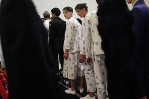 Backstage, Alexander McQueen, Men's, Spring, 2016