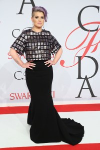 Kelly Osbourne at 2015 CFDA Fashion Awards Red Carpet