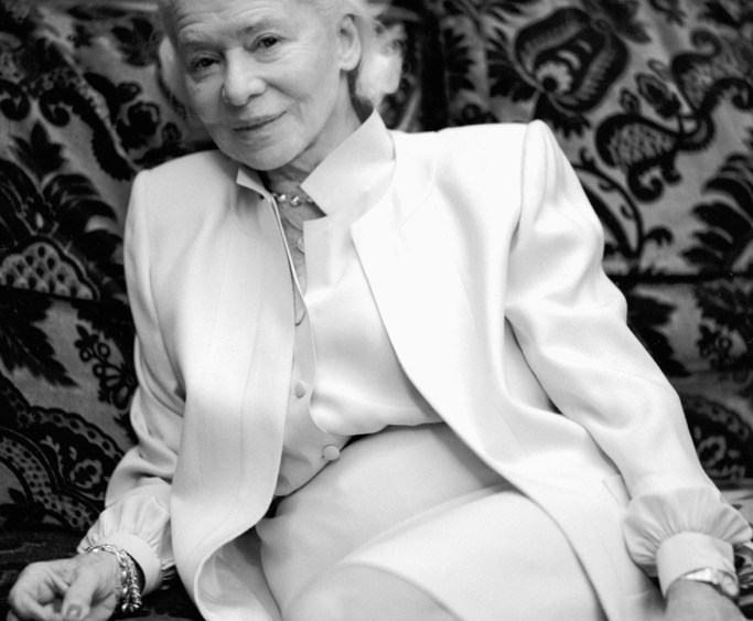 Madame Carven Dies at 105