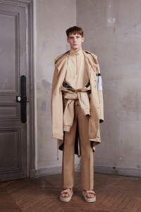 Off-White Men's RTW Spring 2016