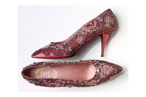 Victoria & Albert Shoes Exhibit