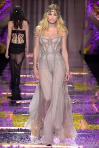Atelier Versace Couture Fall 2015