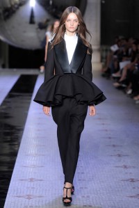 Dice Kayek Couture Fall 2015