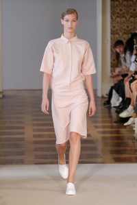 Hien Le RTW Spring 2016