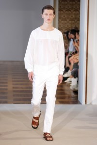 Hien Le RTW Spring 2016