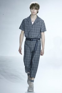 A look from Richard Chai Men's RTW Spring 2016