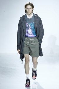 A look from Richard Chai Men's RTW Spring 2016