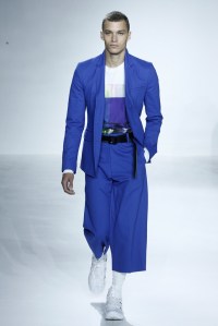 A look from Richard Chai Men's RTW Spring 2016