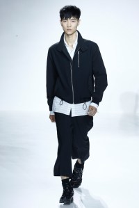 A look from Richard Chai Men's RTW Spring 2016