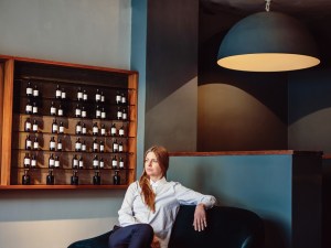 Lyn Harris portrait
