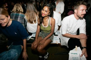 Vashtie Kola