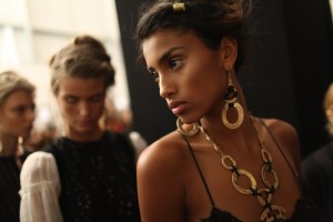 Alberta Ferretti Backstage RTW Spring 2