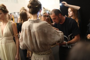 Alberta Ferretti Backstage RTW Spring 2