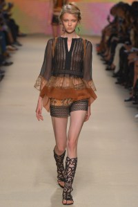 Alberta Ferretti RTW Spring 2016