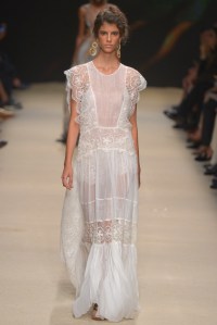 Alberta Ferretti RTW Spring 2016