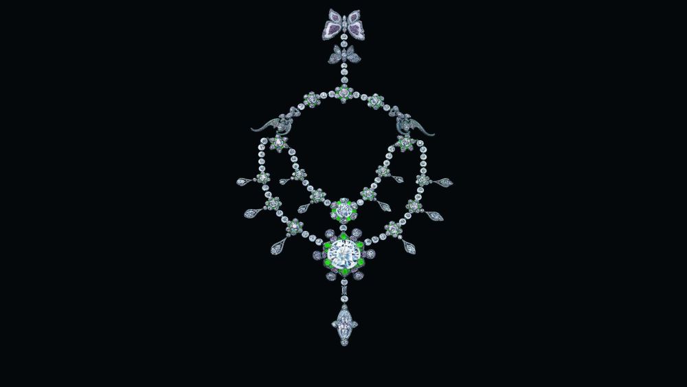 chow tai fook's diamond necklace “A Heritage in Bloom,”