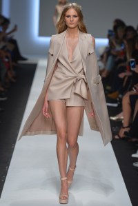 Ermanno Scervino RTW Spring 2016