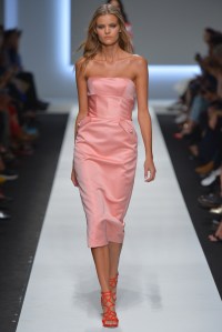 Ermanno Scervino RTW Spring 2016