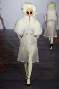 Gareth Pugh RTW Spring 2016