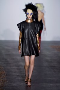 Gareth Pugh RTW Spring 2016