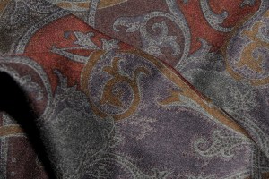 Printed flannel by Ratti Uomo.
