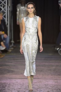 Julien Macdonald RTW Spring 2016