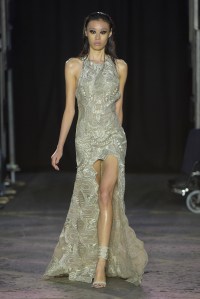 Julien Macdonald RTW Spring 2016