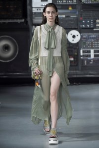 Maison Margiela RTW Spring 2016