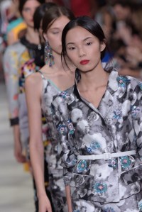 Beauty at Oscar de la Renta Ready to Wear Spring 2016