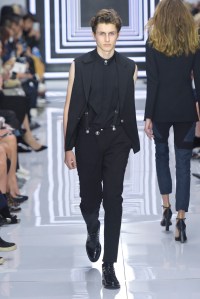Versus Versace RTW Spring 2016