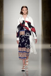 Victoria Beckham RTW Spring 2016